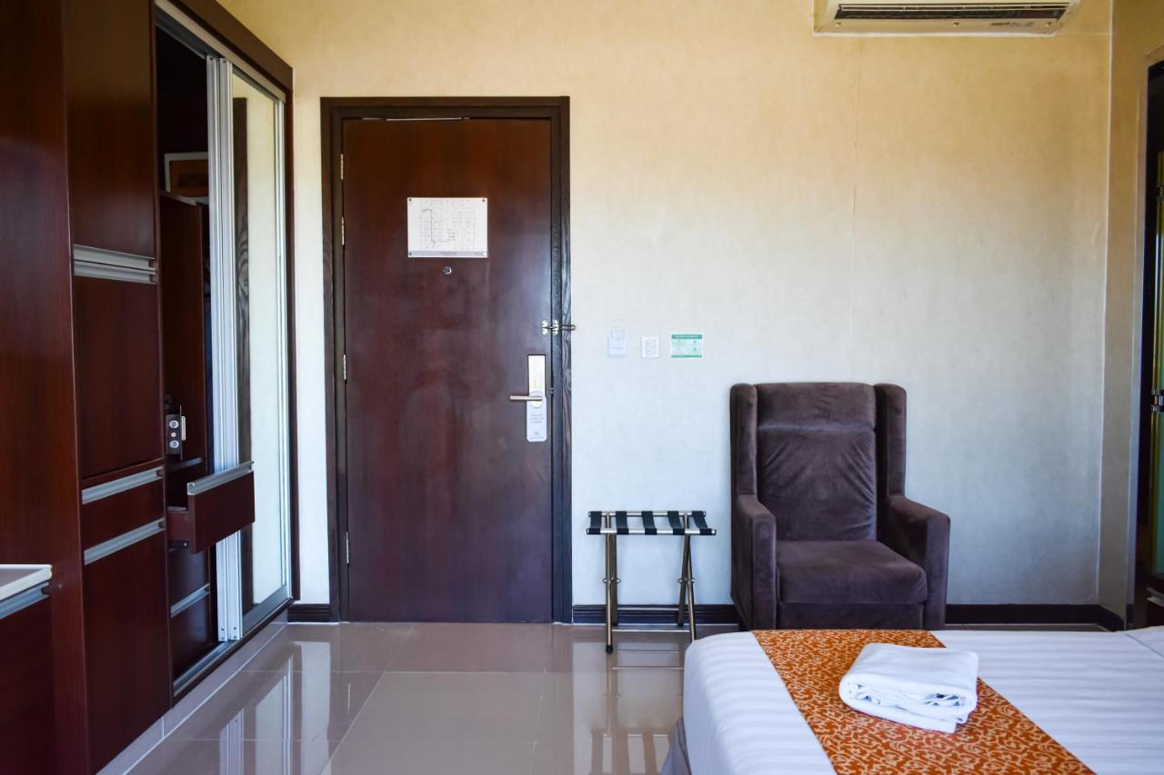 Mg Grand Hotel Olongapo Εξωτερικό φωτογραφία