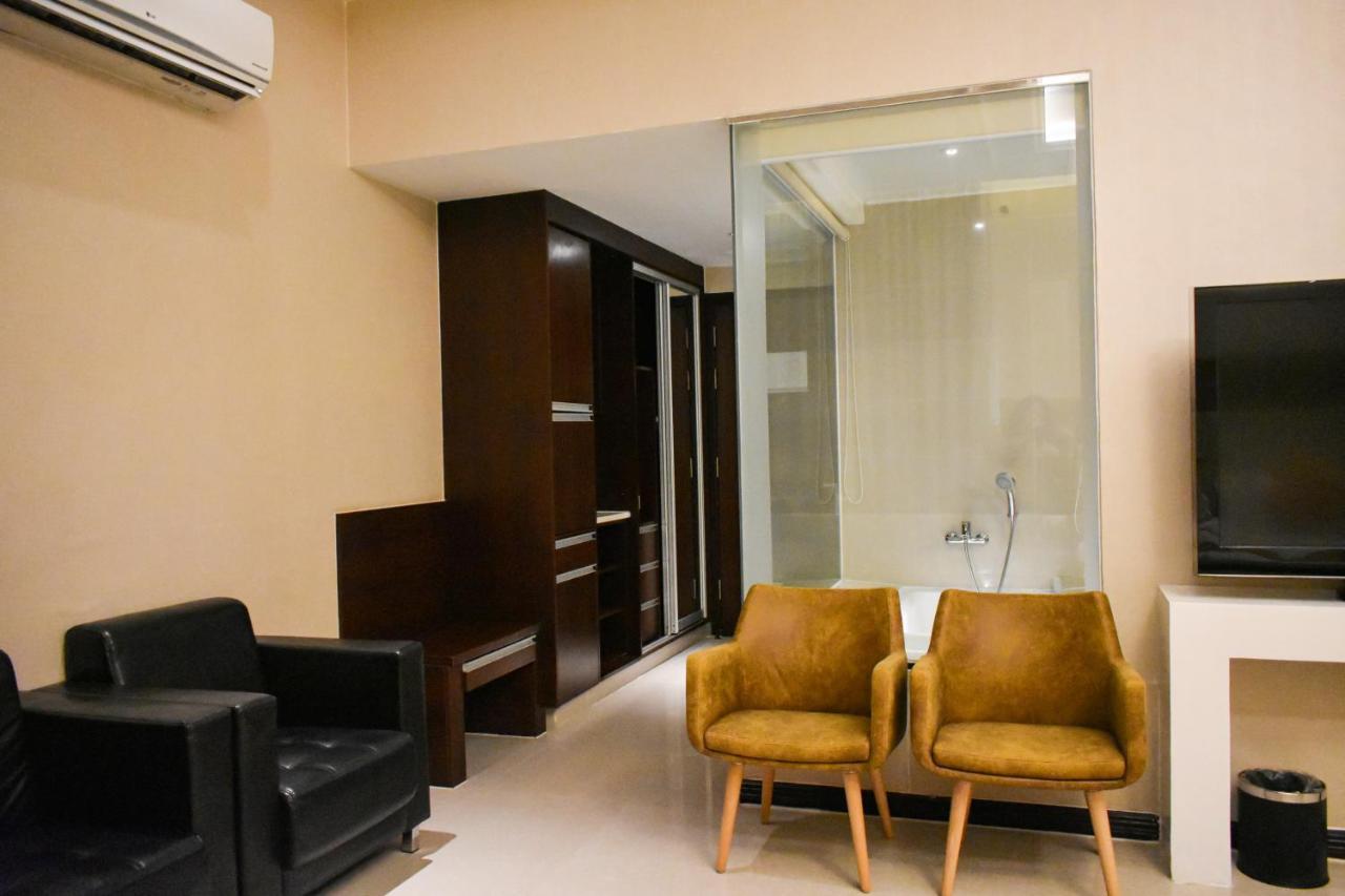 Mg Grand Hotel Olongapo Εξωτερικό φωτογραφία