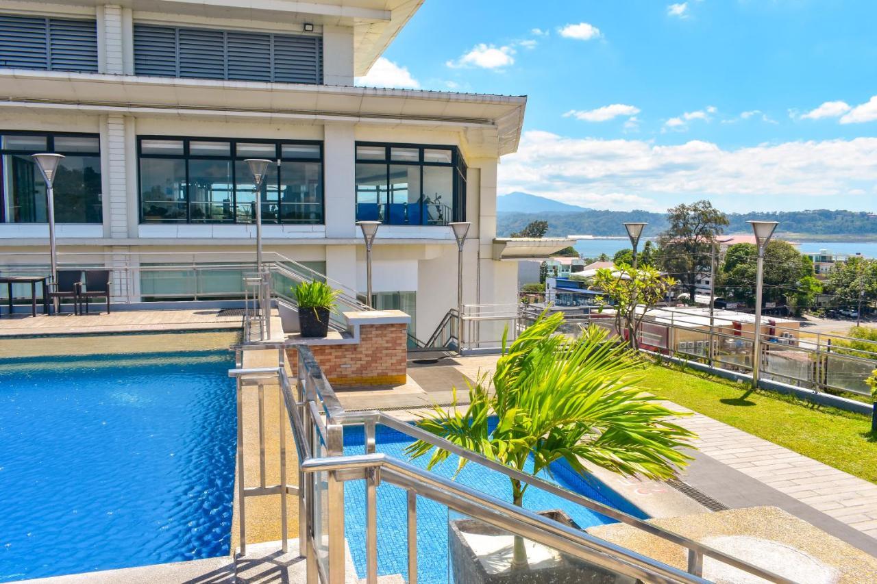 Mg Grand Hotel Olongapo Εξωτερικό φωτογραφία