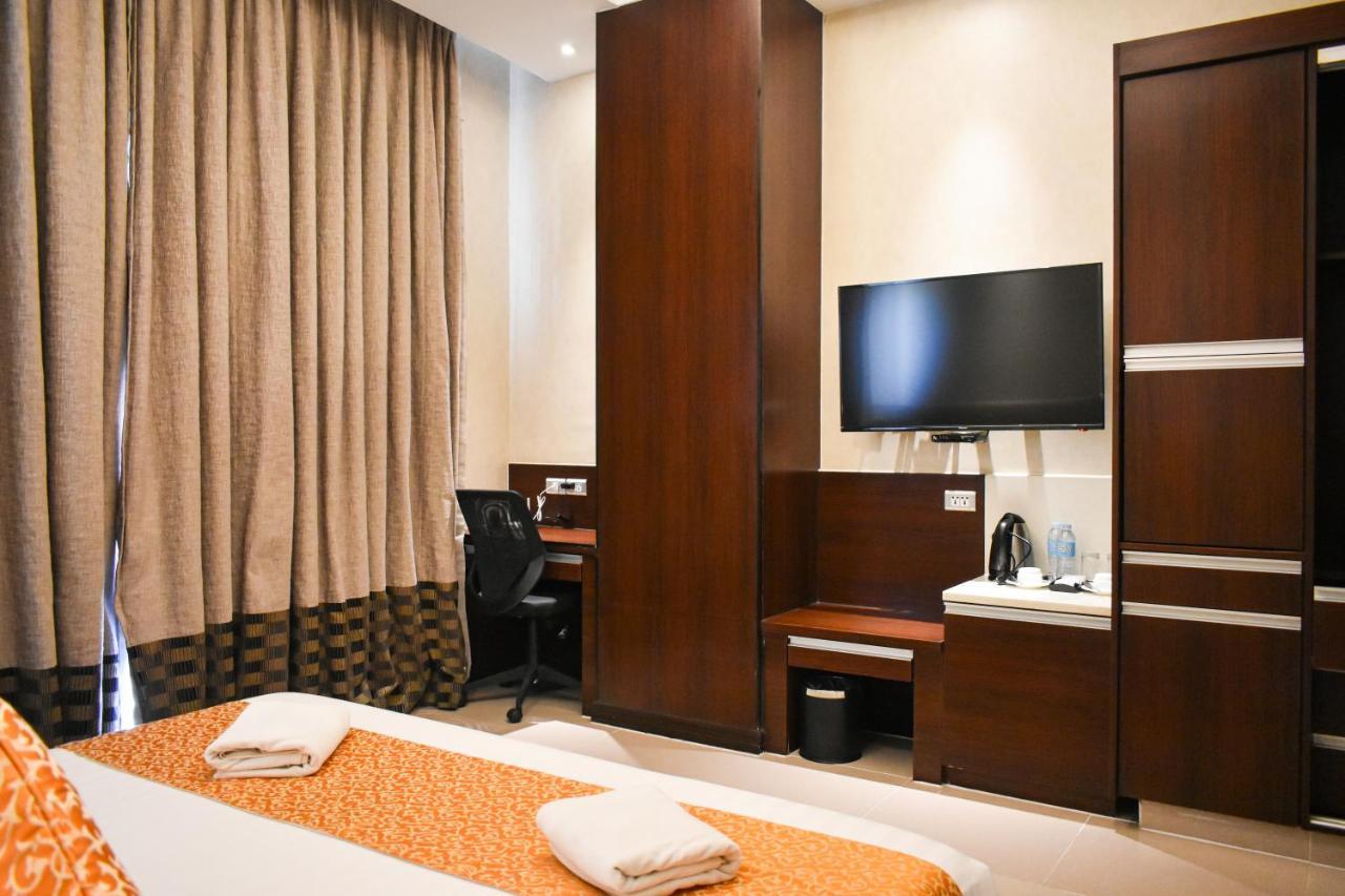 Mg Grand Hotel Olongapo Εξωτερικό φωτογραφία