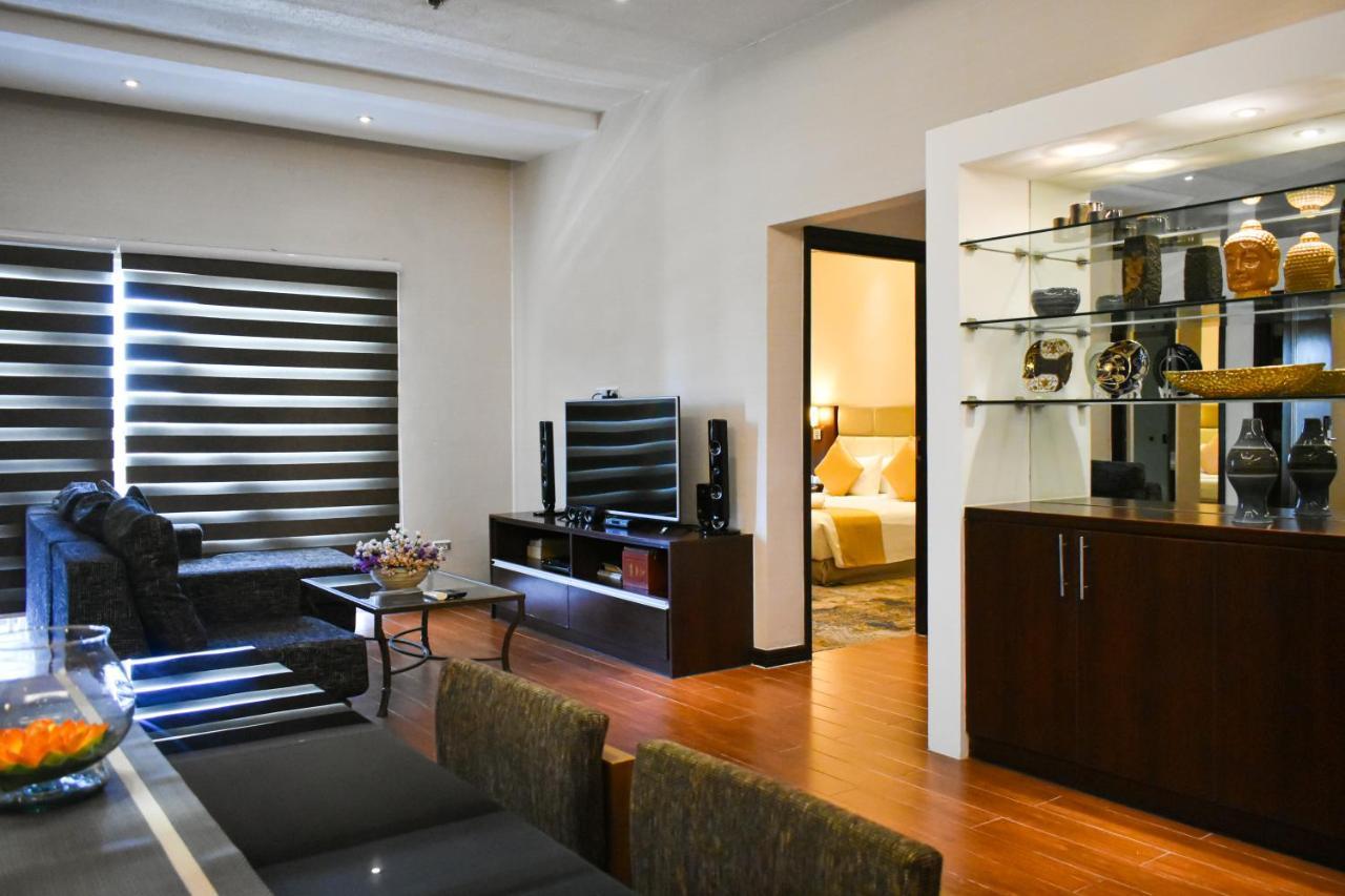 Mg Grand Hotel Olongapo Εξωτερικό φωτογραφία